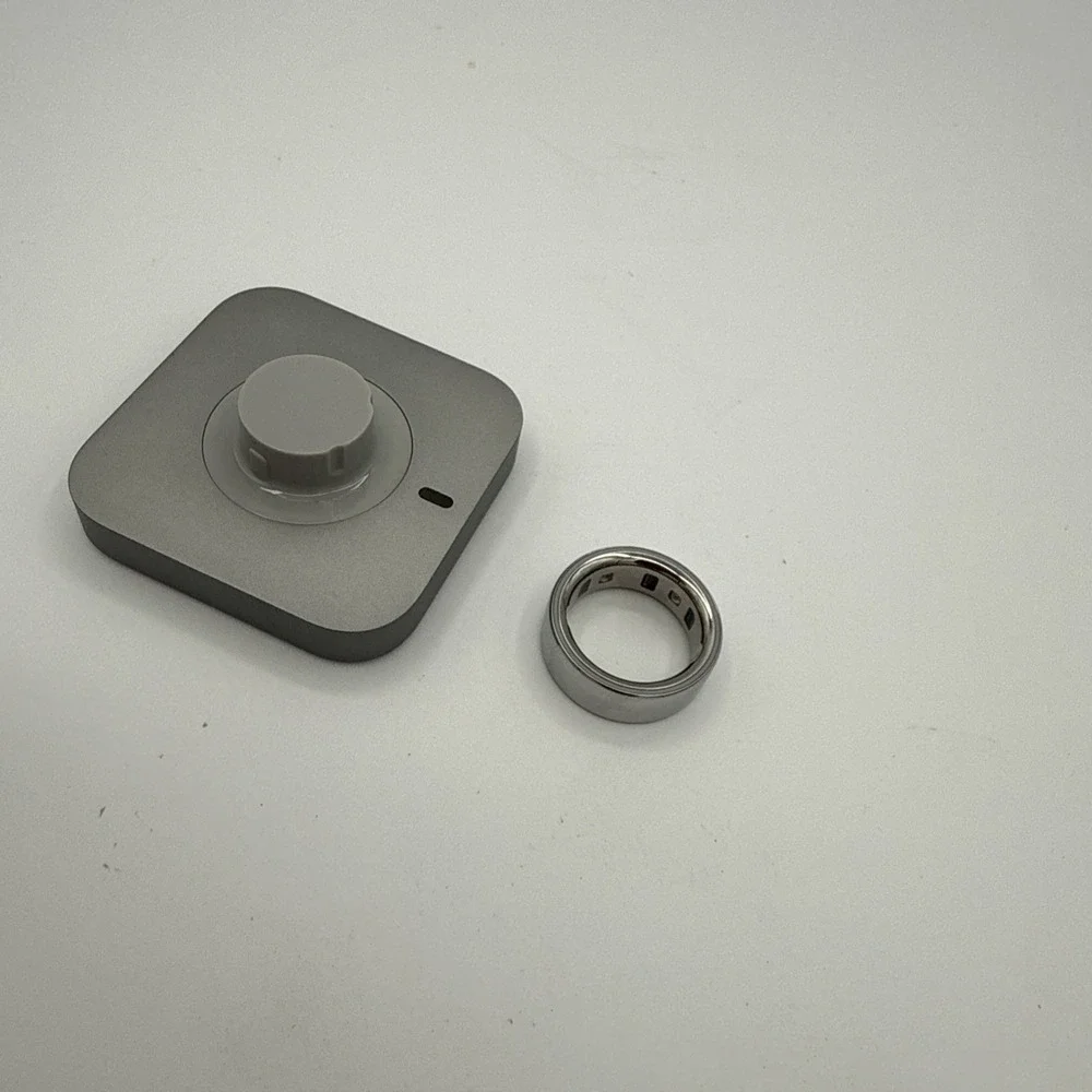 Oura Ring 4 Smart‎ Activity Tracker - Size 8 Silver